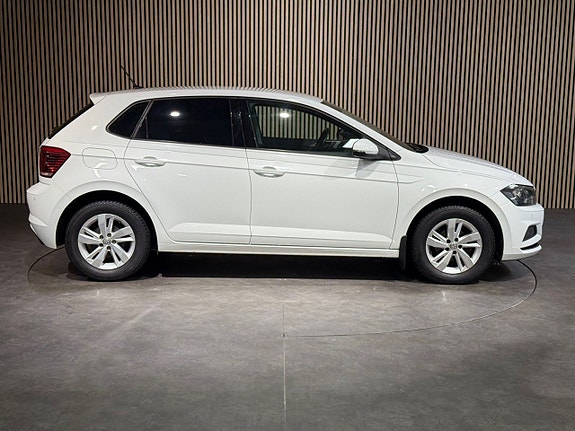 Volkswagen Polo 3 of 23