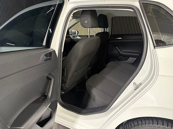 Volkswagen Polo 15 of 23
