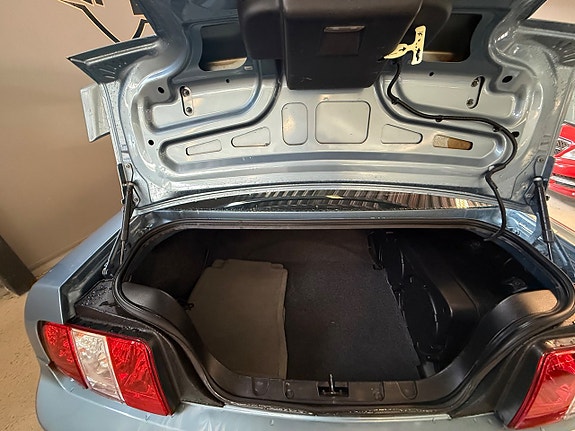 Ford Mustang 15 of 16