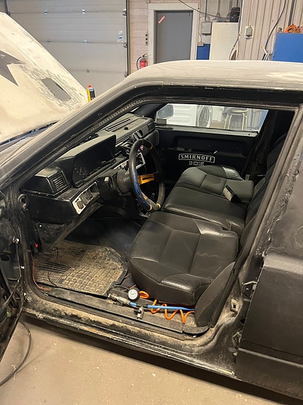 Volvo 740 5 of 9