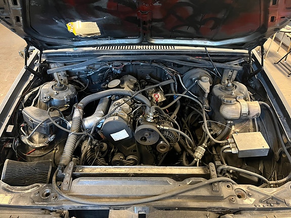 Volvo 740 4 of 9