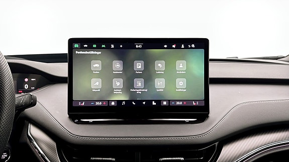 Skoda Enyaq 9 of 21