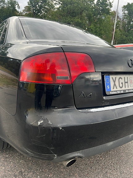 Audi A4 9 of 13