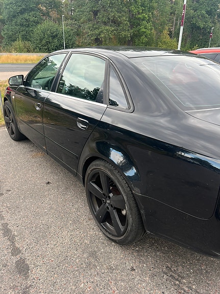 Audi A4 12 of 13