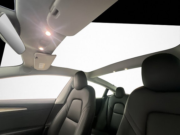 Tesla Model 3 12 of 30