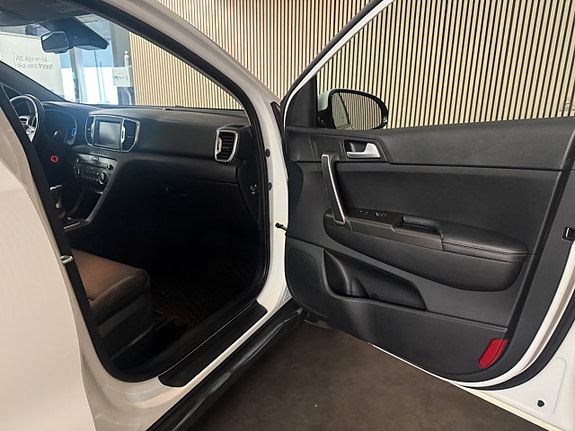 Kia Sportage 21 of 26