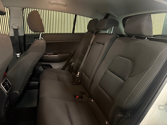 Kia Sportage 16 of 26