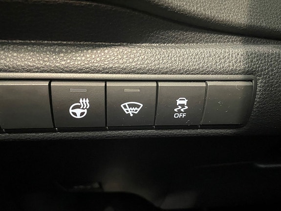 Suzuki Swace 15 of 19