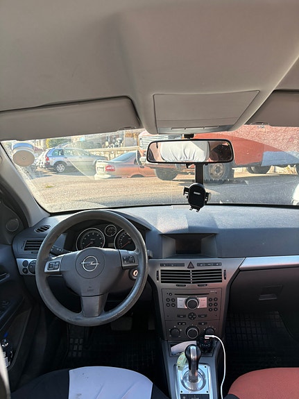 Opel Astra 4 of 4