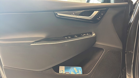 Kia EV6 11 of 12