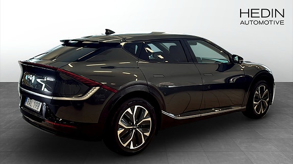 Kia EV6 2 of 12