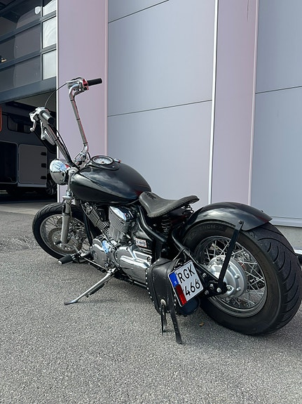 Yamaha XVS1100A 2 of 2