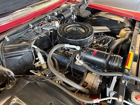 Cadillac Convertible 27 of 27