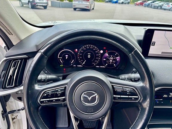 Mazda CX-60 11 of 18