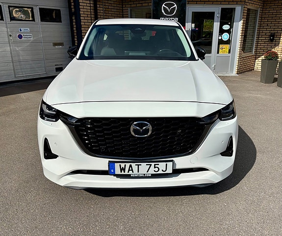 Mazda CX-60 2 of 18
