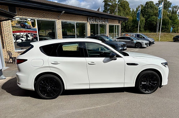 Mazda CX-60 7 of 18