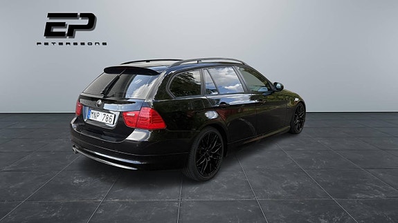 BMW 320d 4 of 9