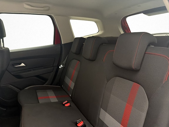Dacia Duster 17 of 30