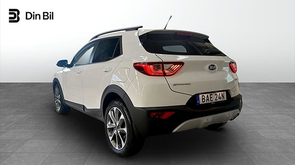 Kia Stonic 3 of 19