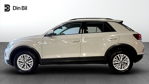 Volkswagen T-Roc 2 of 20