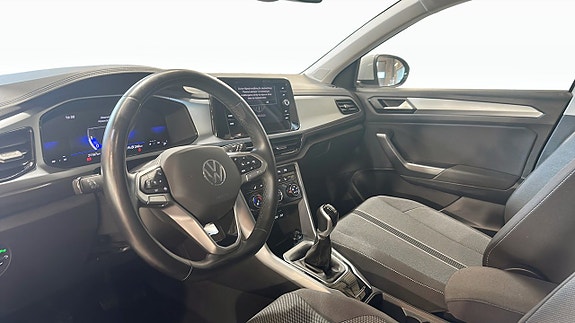 Volkswagen T-Roc 7 of 20