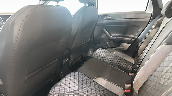 Volkswagen Taigo 12 of 19