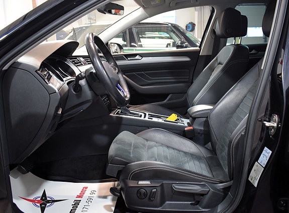 Volkswagen Passat 7 of 27