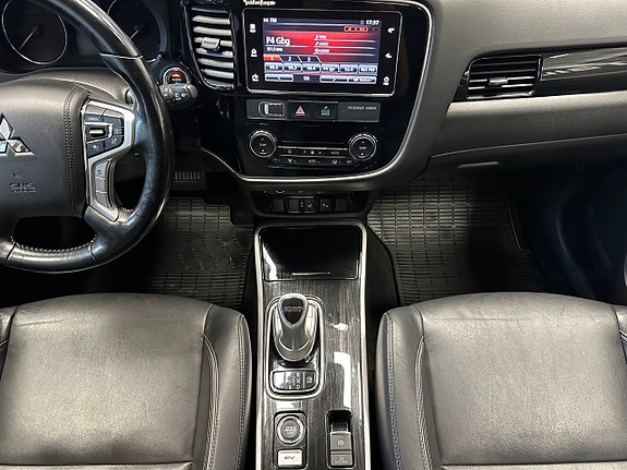 Mitsubishi Outlander 22 of 30