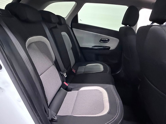 Kia Ceed 13 of 25