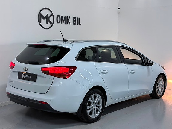 Kia Ceed 3 of 25