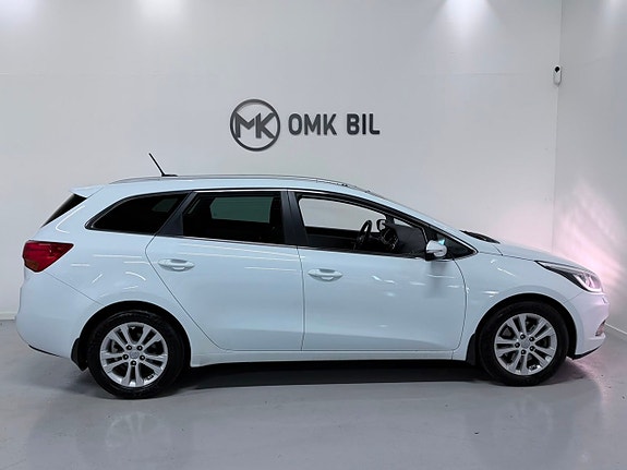 Kia Ceed 4 of 25