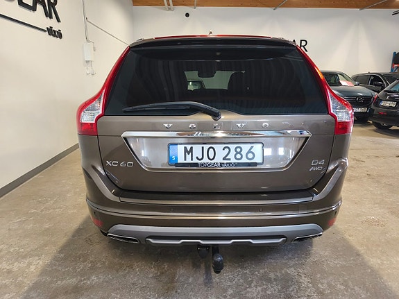 Volvo XC60 5 of 28