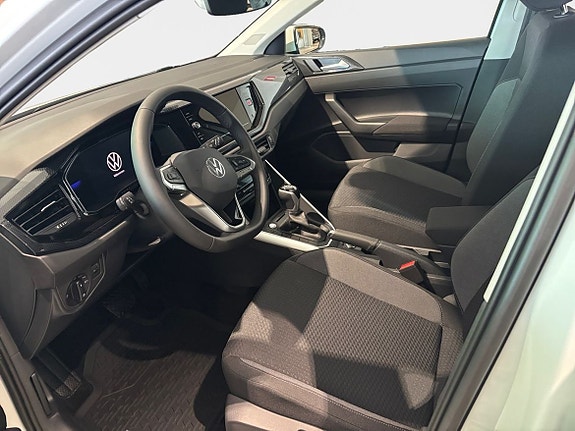 Volkswagen Polo 8 of 17