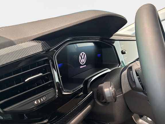 Volkswagen Polo 10 of 17