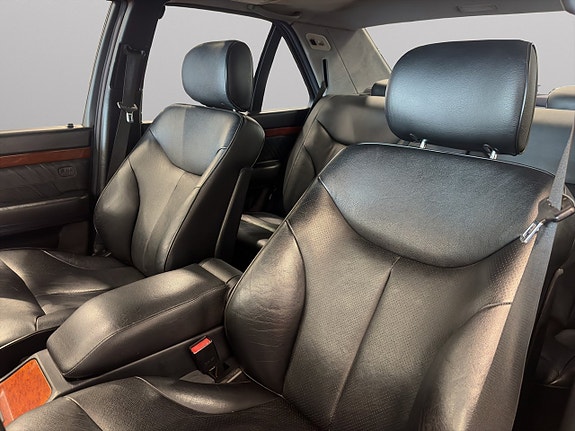 Mercedes-Benz S320 15 of 19