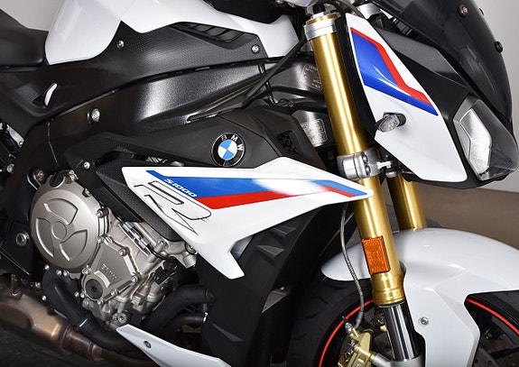 BMW S1000R HP SPORT/DYN PKT | NYSERVAD ! 13 of 19