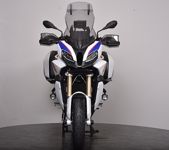 BMW S1000XR M-SPORT /VÄSKOR /VÄLUTRUSTAD! 2 of 18