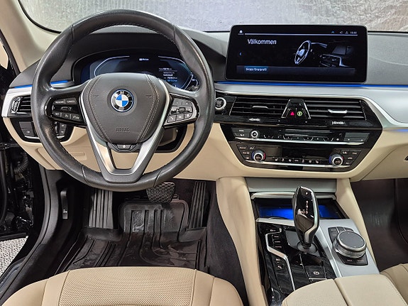 BMW 530e 6 of 14