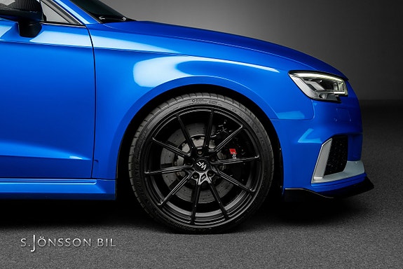 Audi RS3 8 of 24