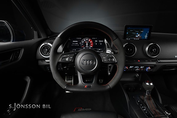 Audi RS3 12 of 24