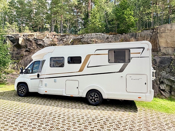 Eura Mobil PROFILA T 720 QB 2,3 Multijet 130/180hk 25 of 30
