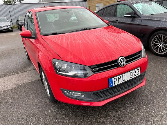 Volkswagen Polo 2 of 5