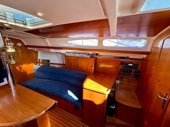 Jeanneau Sun Odyssey 32.2 – 1998 10 of 14