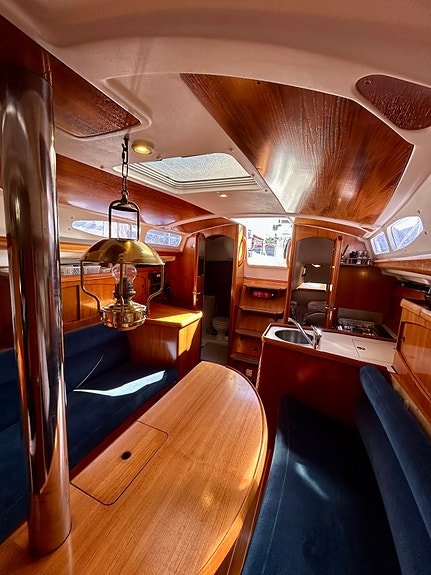 Jeanneau Sun Odyssey 32.2 – 1998 8 of 14