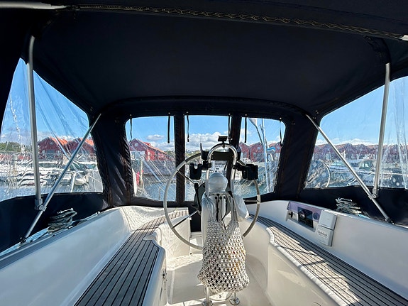 Jeanneau Sun Odyssey 32.2 – 1998 6 of 14