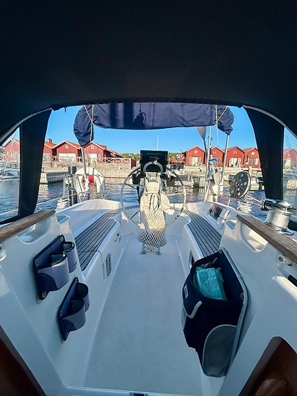 Jeanneau Sun Odyssey 32.2 – 1998 5 of 14