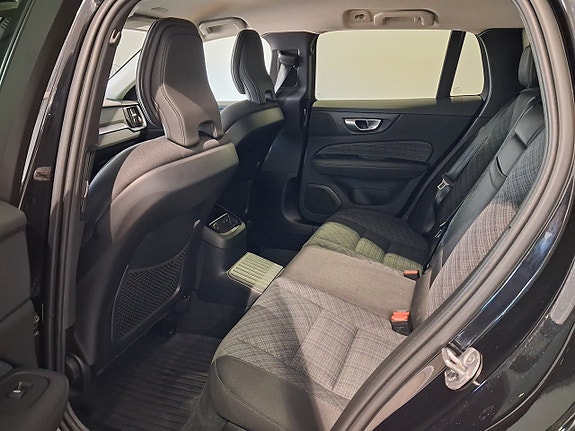 Volvo V60 4 of 6