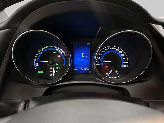 Toyota Auris 15 of 19
