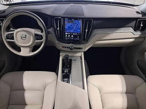 Volvo XC60 4 of 7