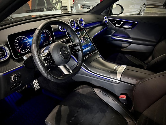Mercedes-Benz C300 de 5 of 18